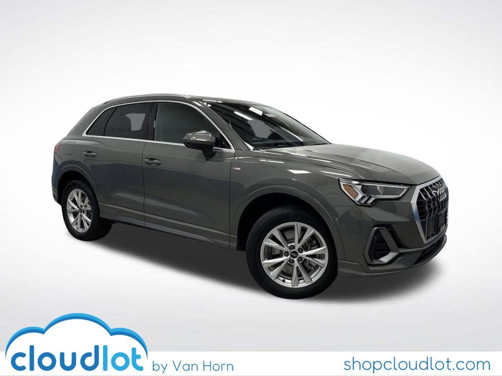 2024 Audi Q3 S Line Premium Plus's photo