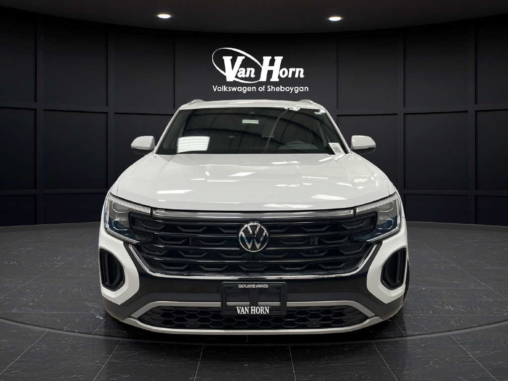 Used 2025 Volkswagen Atlas Cross Sport 2.0T SE SUV