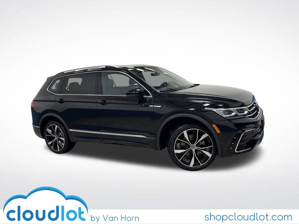 Used 2023 Volkswagen Tiguan SEL R-Line SUV