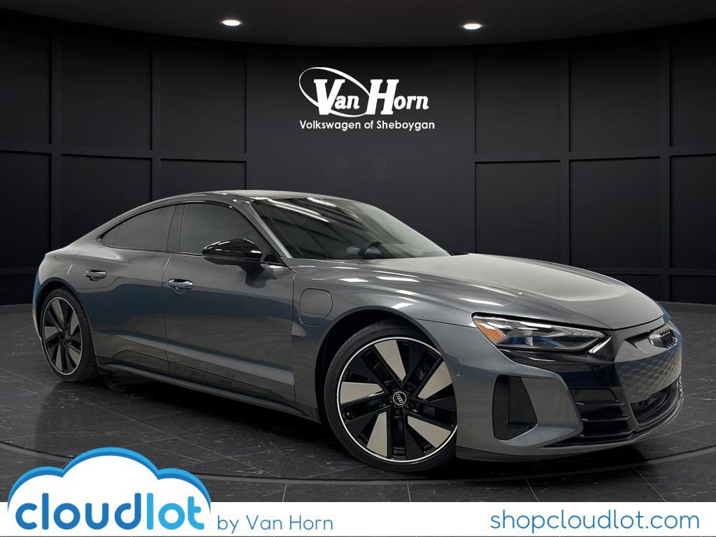 2024 Audi e-tron GT Prestige quattro's photo