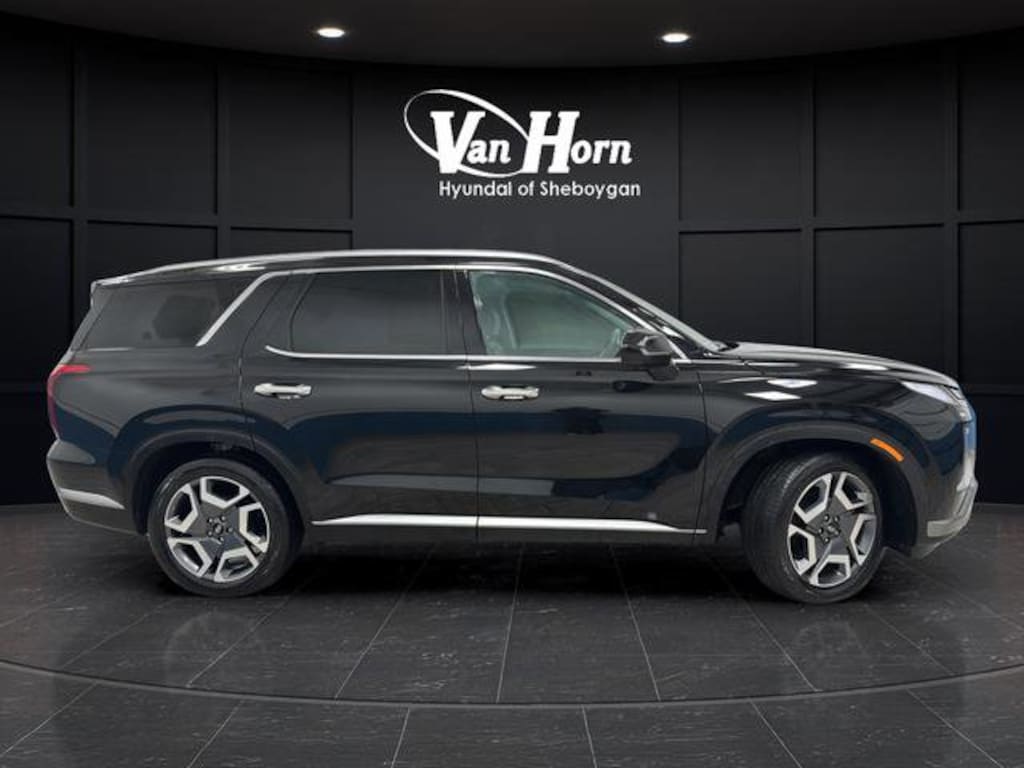 Used 2024 Hyundai Palisade SEL 7P SUV
