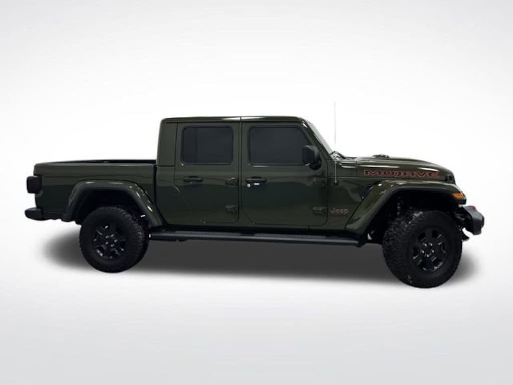 Used 2023 Jeep Gladiator Mojave Truck Crew Cab
