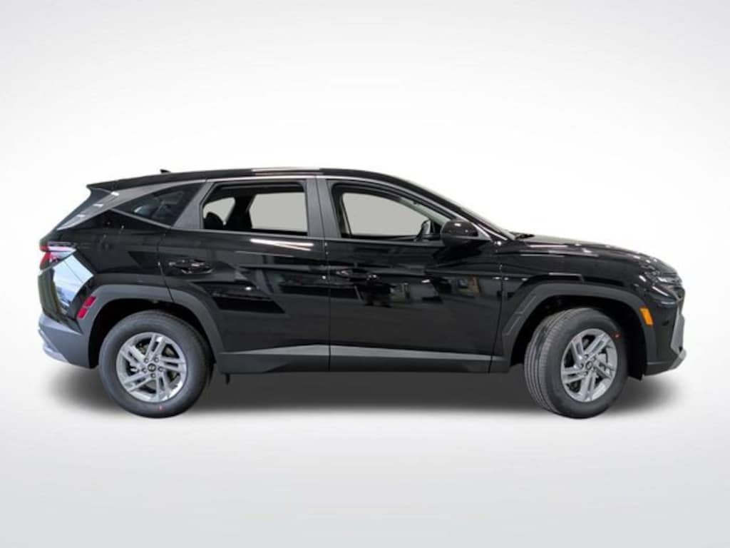 New 2026 Hyundai Tucson SE SUV