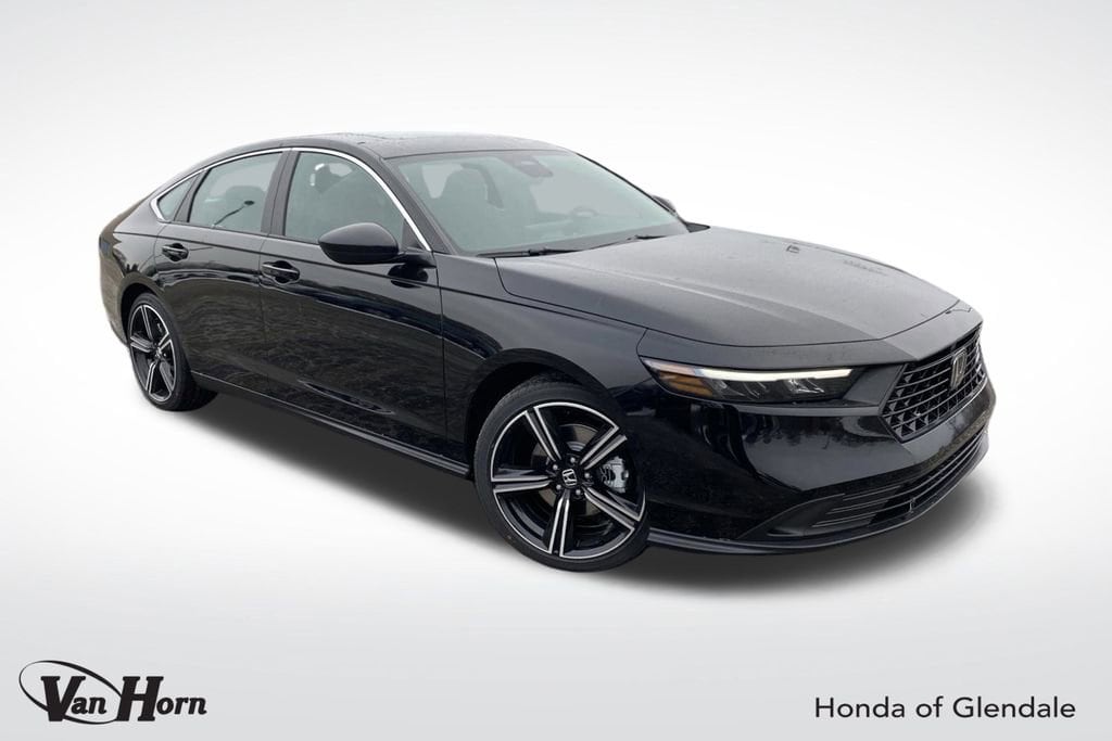 2025 Honda Accord Sport's photo