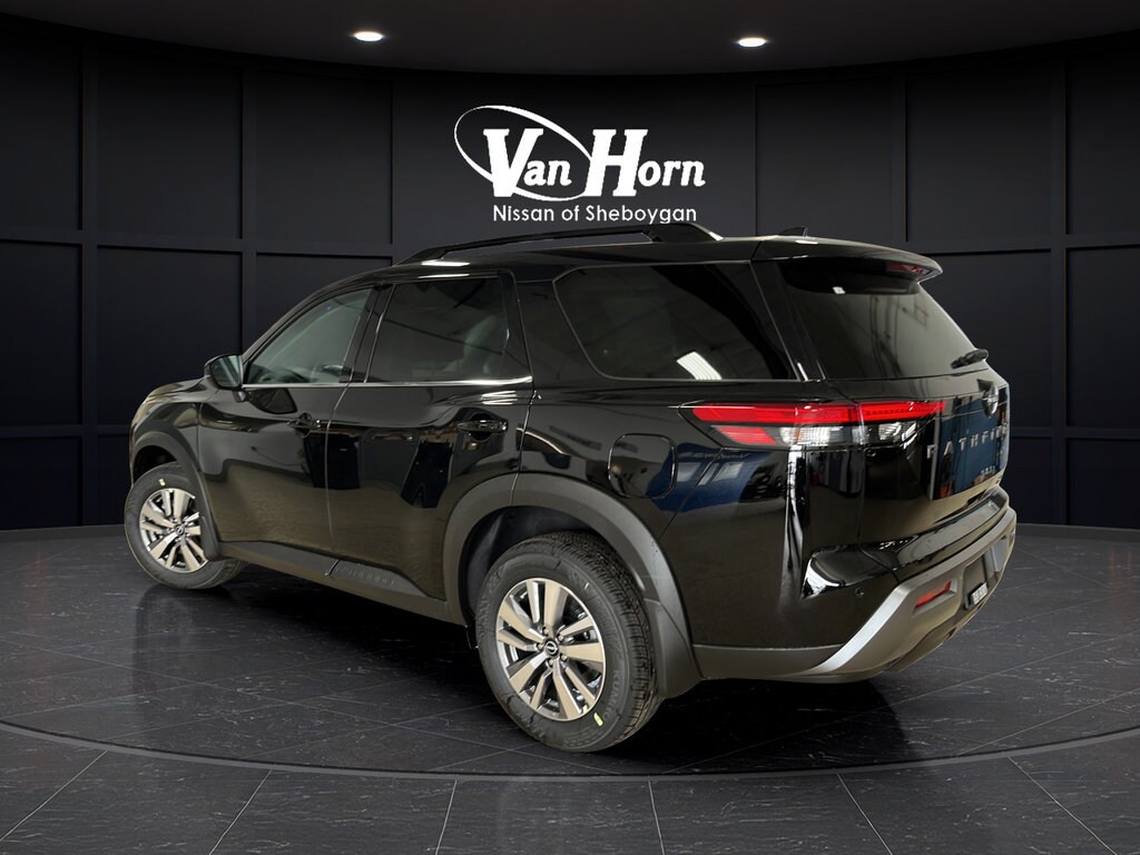 New 2026 Nissan Pathfinder SL SUV