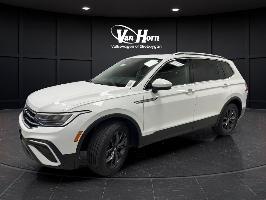 Used 2024 Volkswagen Tiguan SE SUV