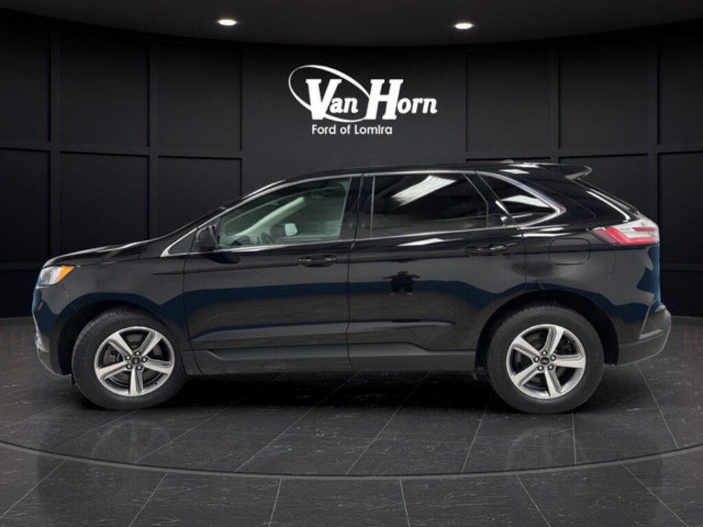 Used 2024 Ford Edge SEL SUV