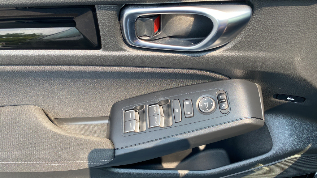 2024 Honda Civic EX - Photo 21