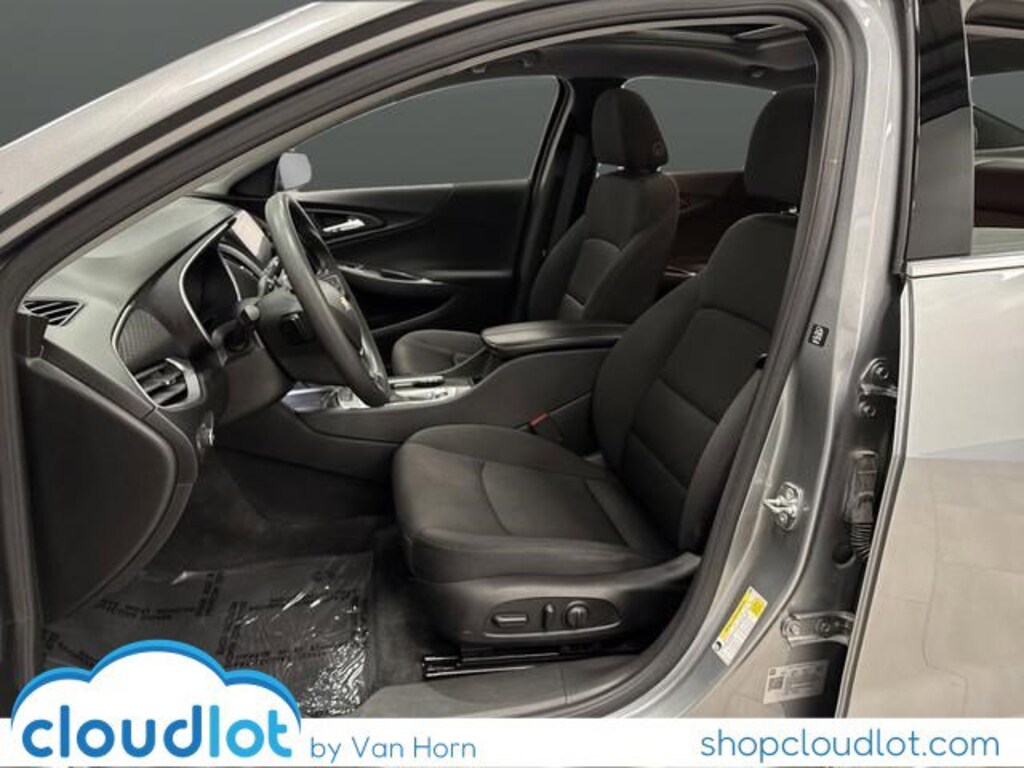 Used 2024 Chevrolet Malibu LT Sedan