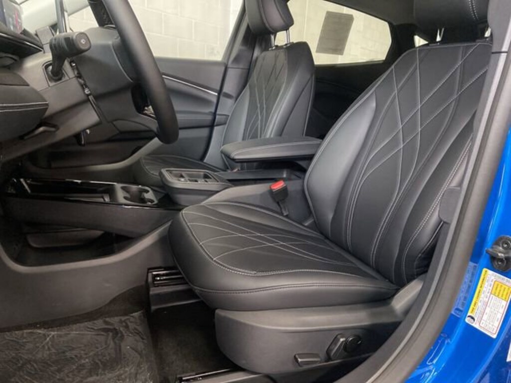 New 2025 Ford Mustang Mach-E Select SUV