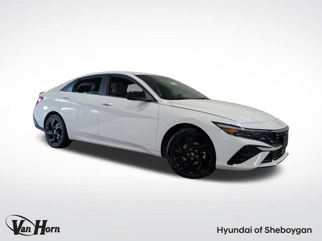 2026 Hyundai Elantra SEL's photo