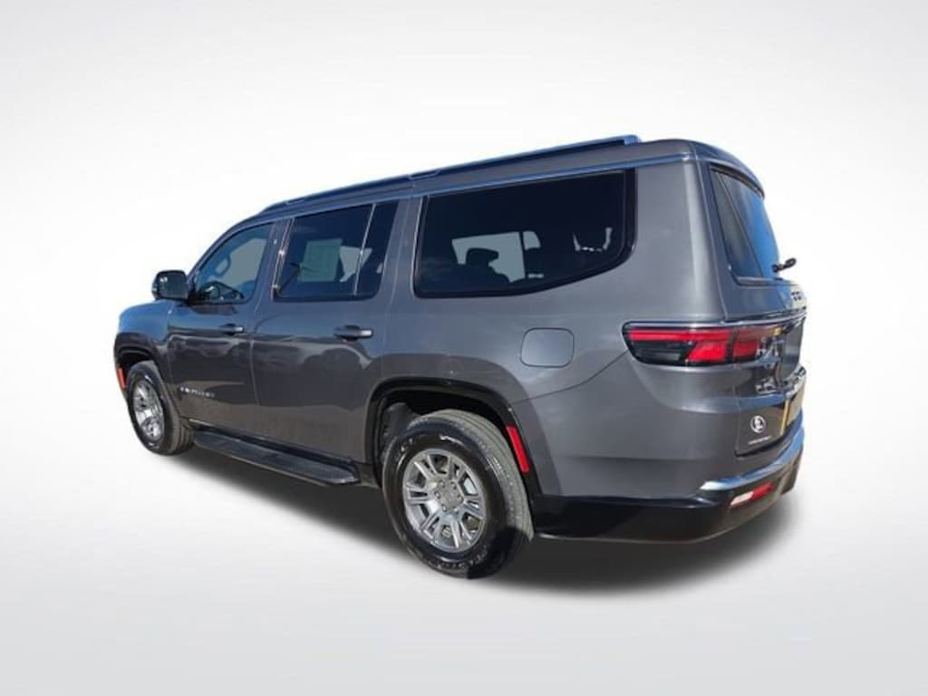 Used 2023 Jeep Wagoneer SUV