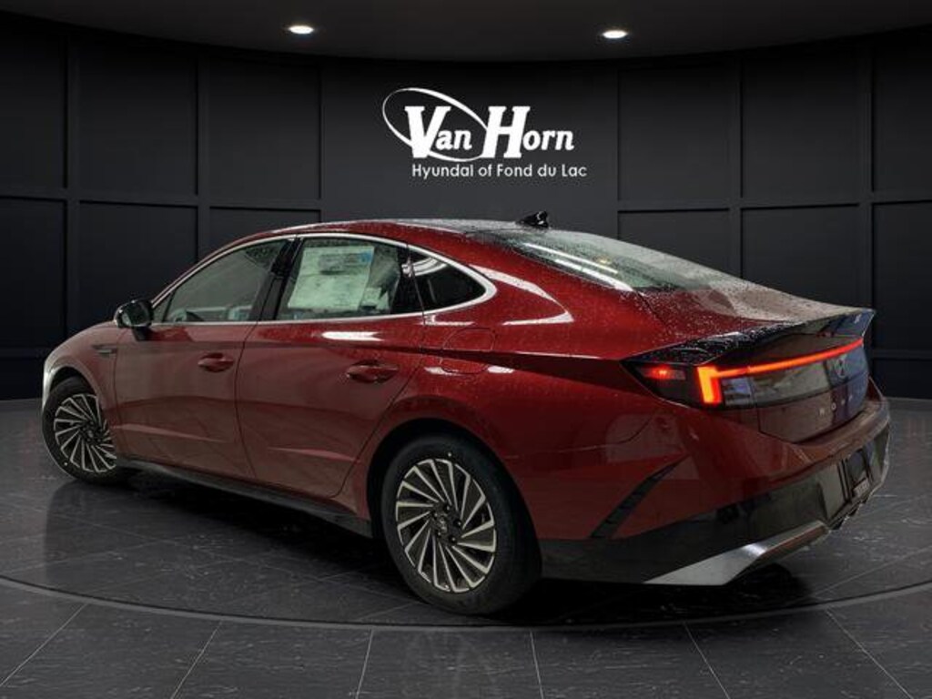 New 2025 Hyundai Sonata Hybrid Limited Sedan