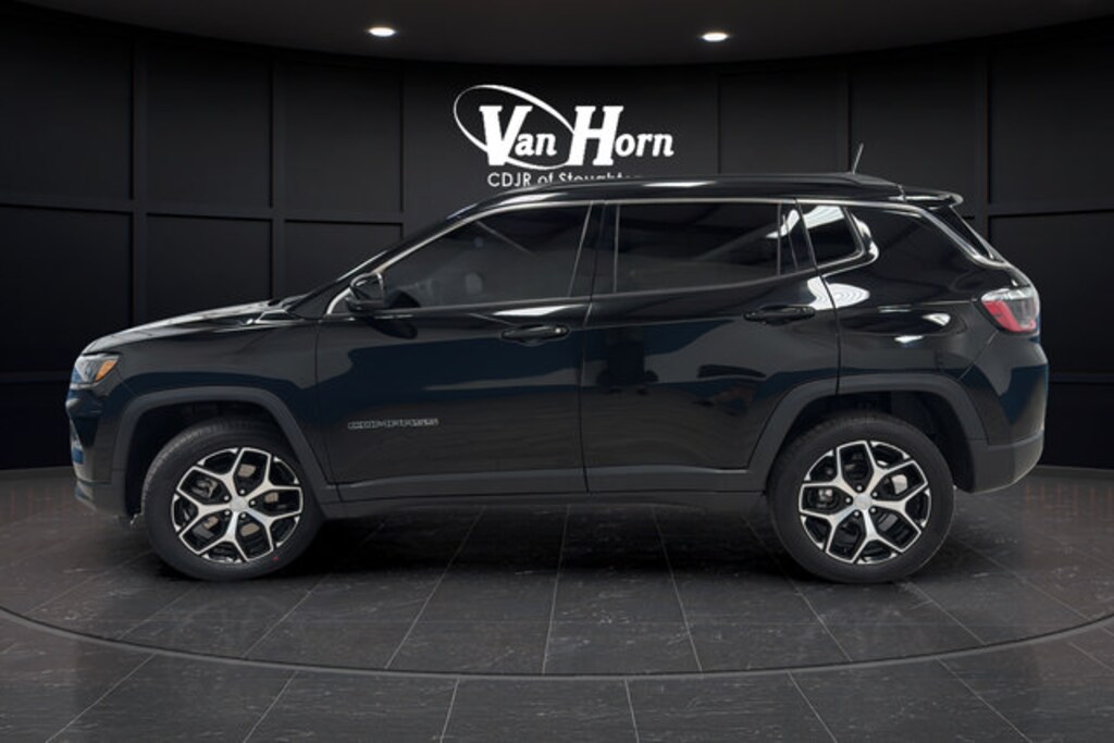 Used 2024 Jeep Compass Limited SUV