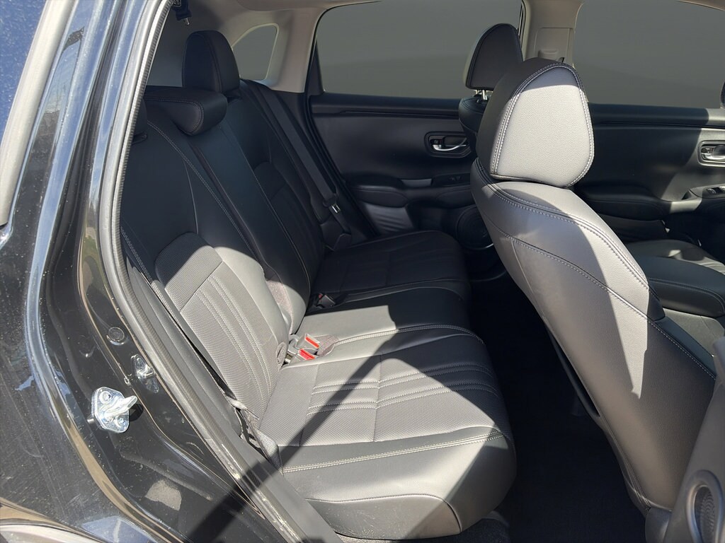 2026 Honda HR-V EX-L - Photo 14