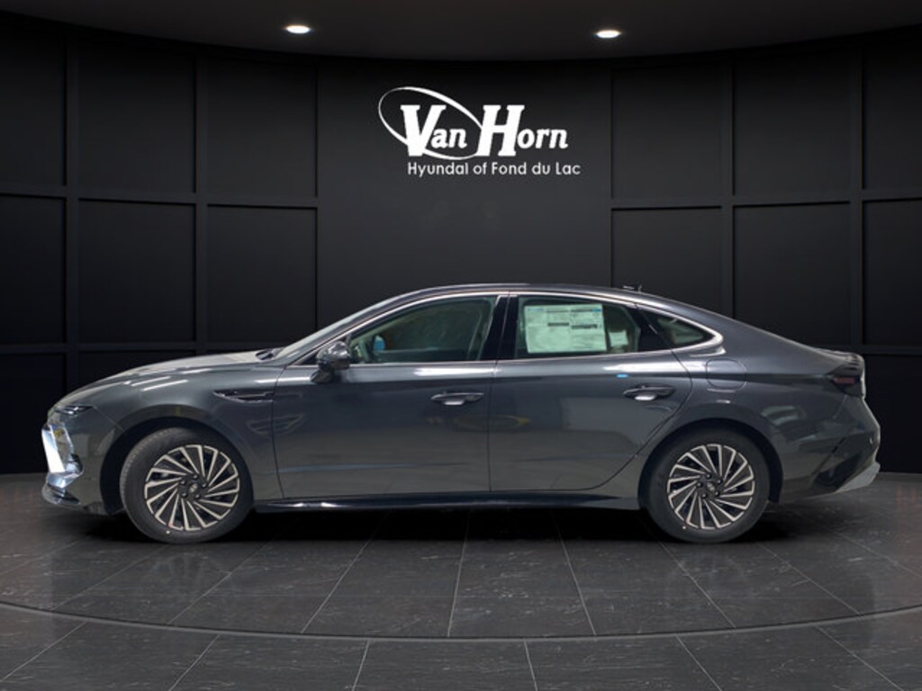 New 2026 Hyundai Sonata Hybrid Limited Sedan