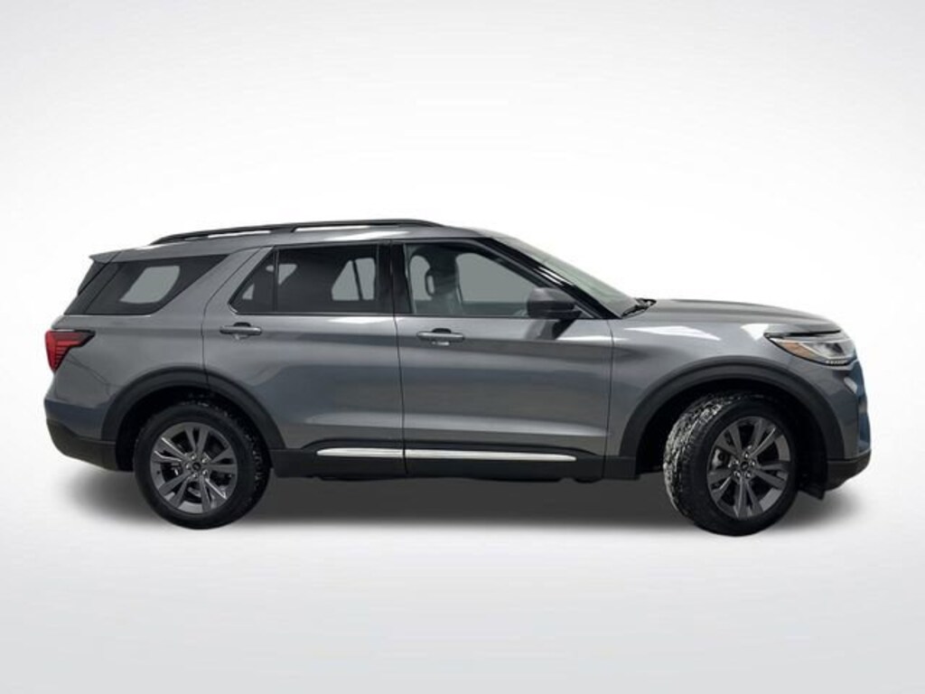 Used 2025 Ford Explorer Active SUV