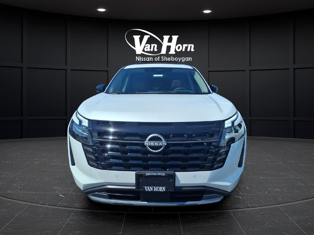 New 2026 Nissan Pathfinder Platinum SUV