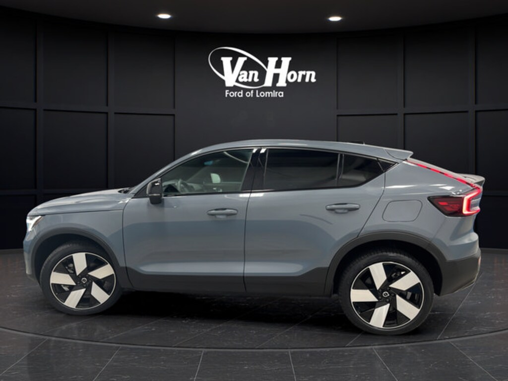 Used 2023 Volvo C40 Recharge Pure Electric Ultimate SUV