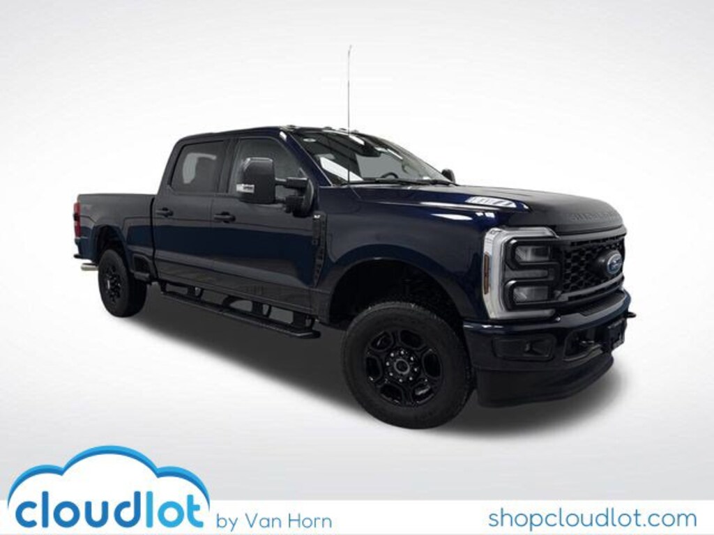 Used 2024 Ford Super Duty F-250 SRW XLT Truck Crew Cab