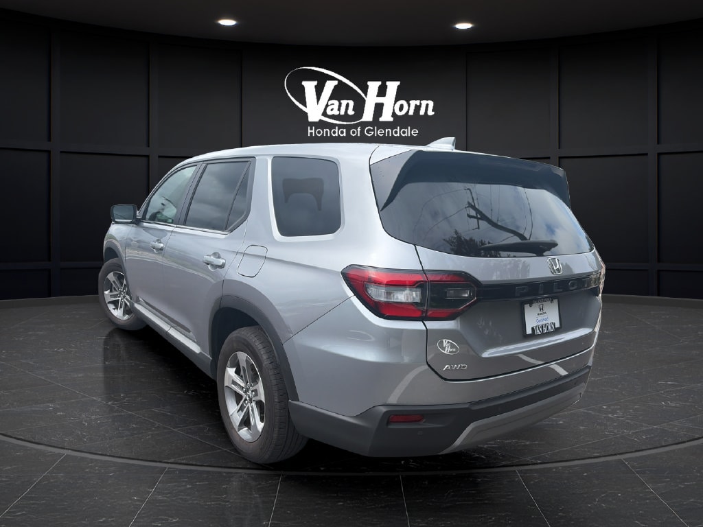 2024 Honda Pilot EX-L - Photo 5