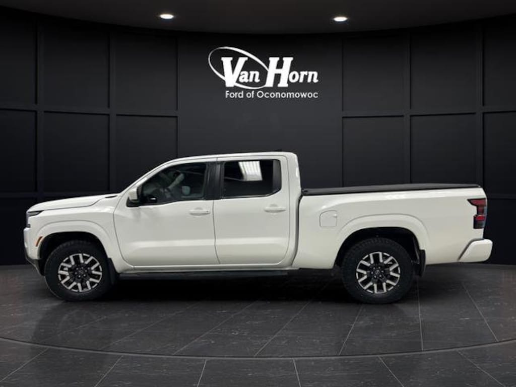 Used 2022 Nissan Frontier SV Truck Crew Cab