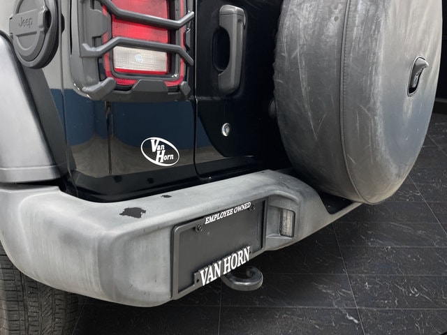 2021 Jeep Wrangler Sport - Photo 30