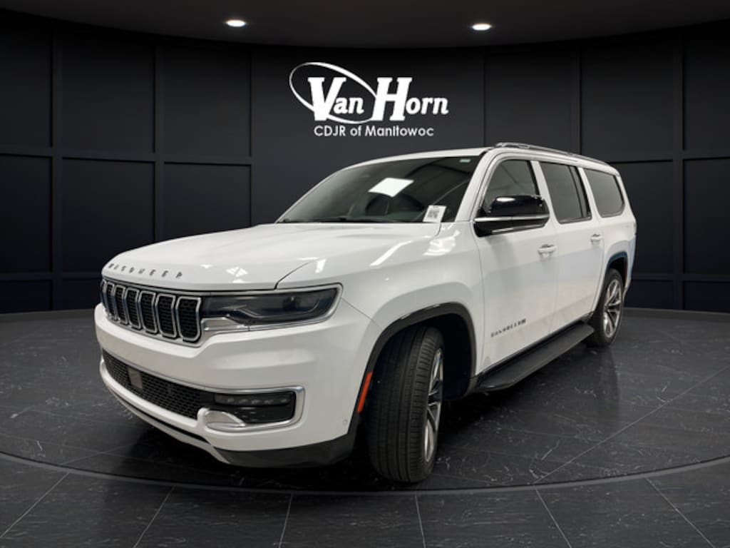Used 2023 Jeep Wagoneer L Series II SUV