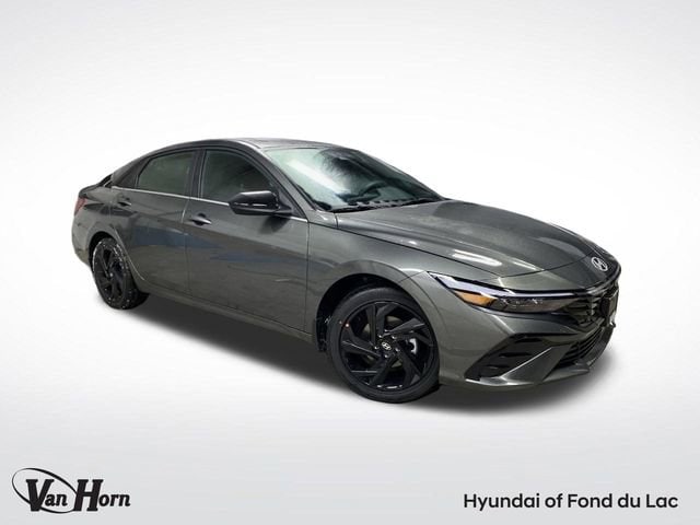 2026 Hyundai Elantra SEL's photo