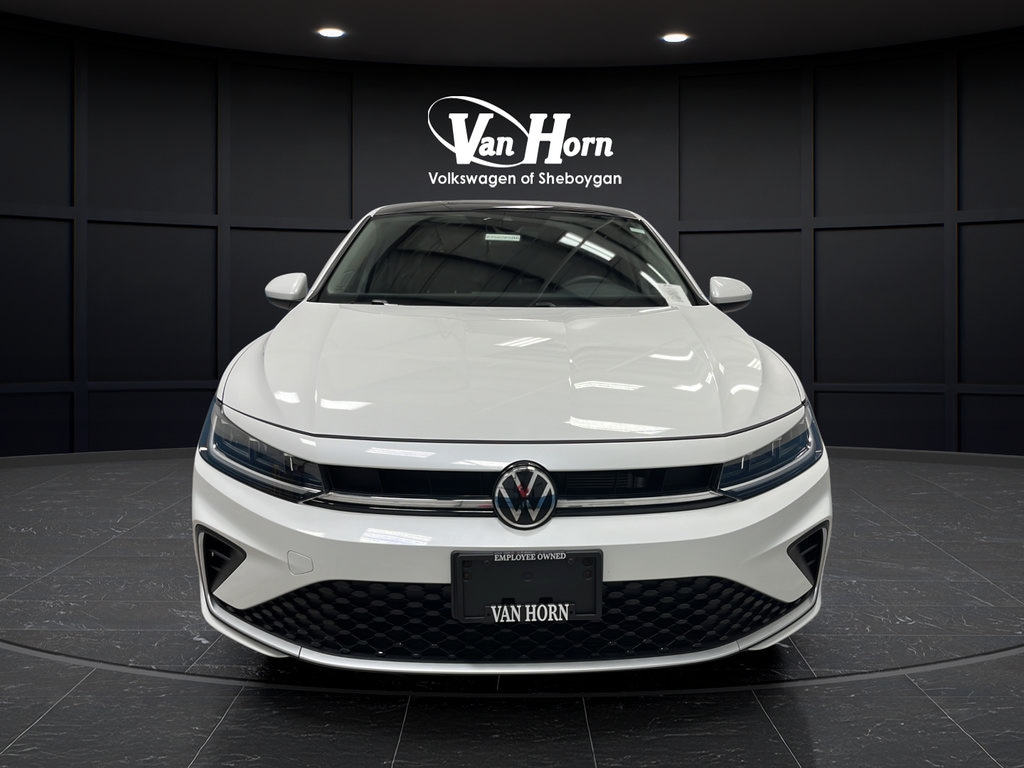 3VW7X7BU2SM058983