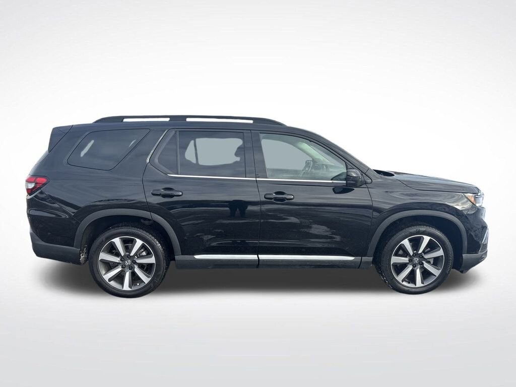 Used 2023 Honda Pilot Touring SUV