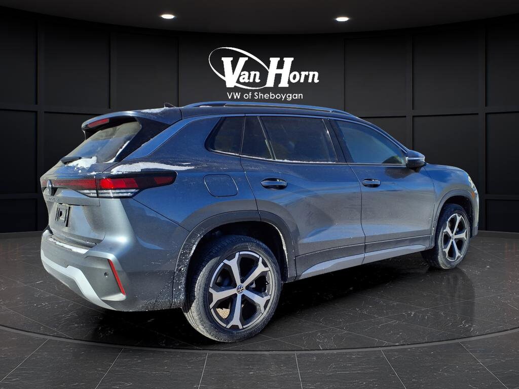 New 2026 Volkswagen Tiguan SE SUV