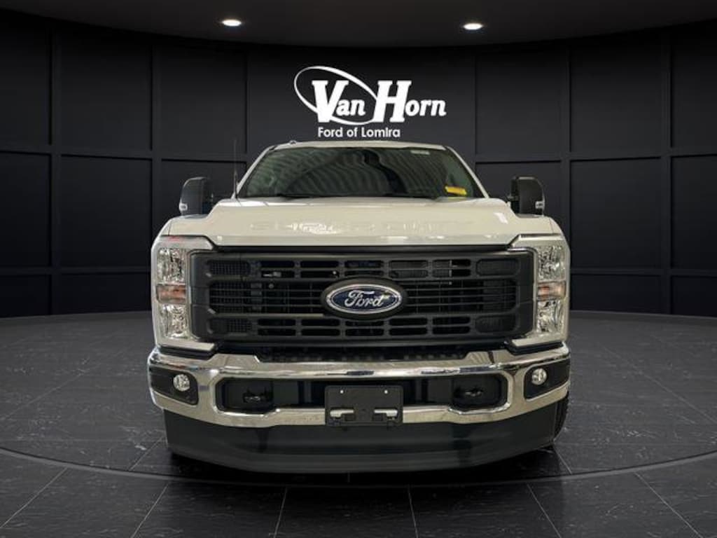 Used 2025 Ford Super Duty F-250 SRW XL Truck Crew Cab