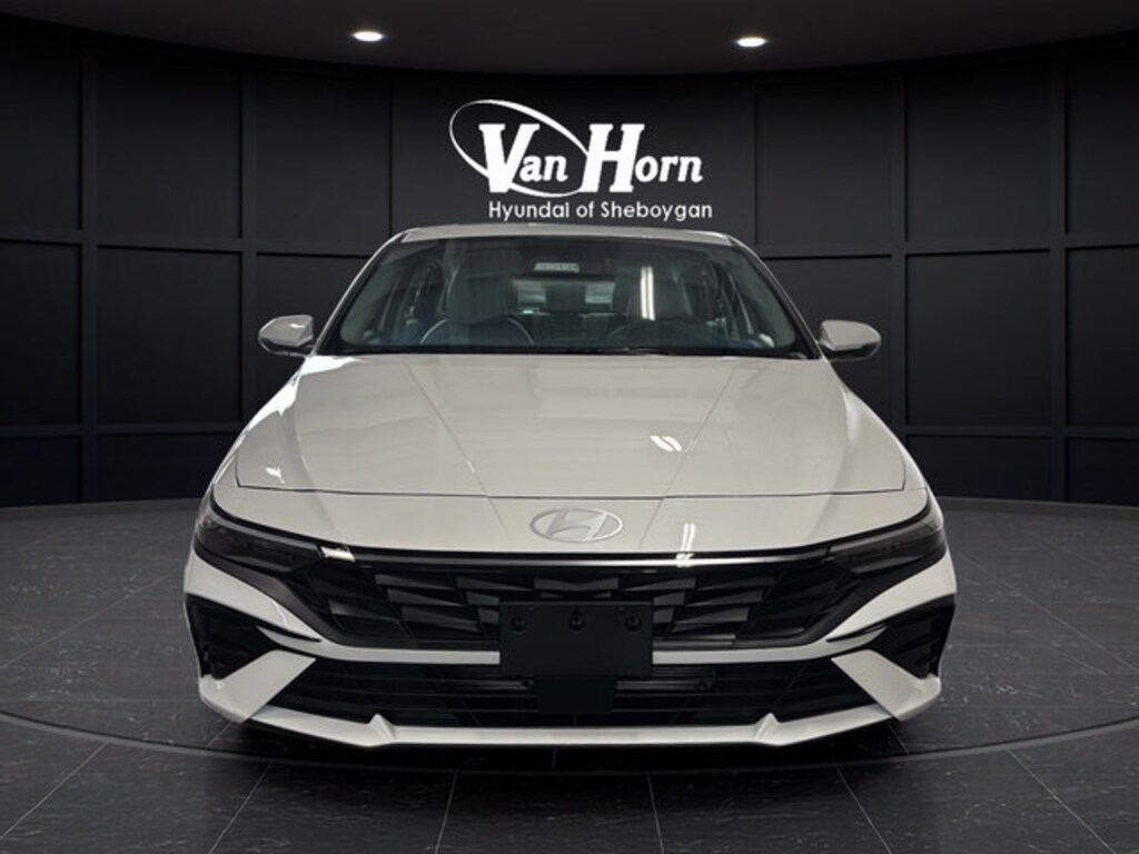 New 2026 Hyundai Elantra Limited Sedan