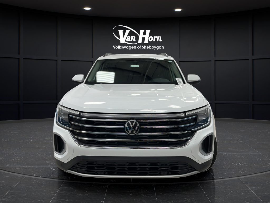 Used 2025 Volkswagen Atlas 2.0T SE w/Technology SUV