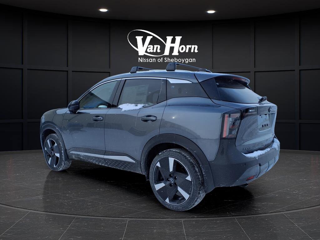 New 2026 Nissan Kicks SR SUV