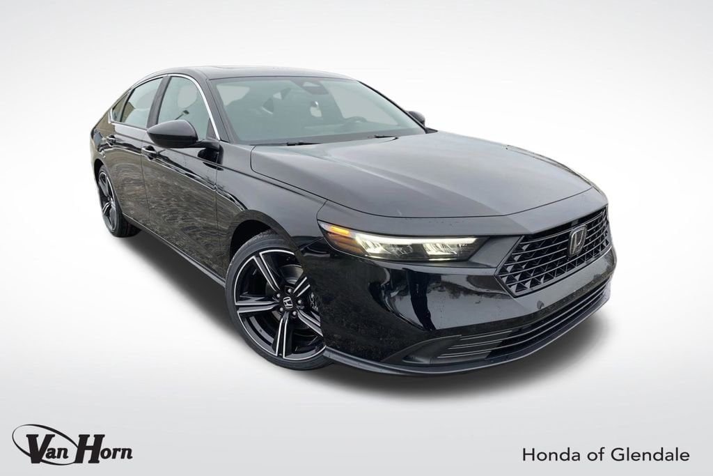 2025 Honda Accord Sport's photo