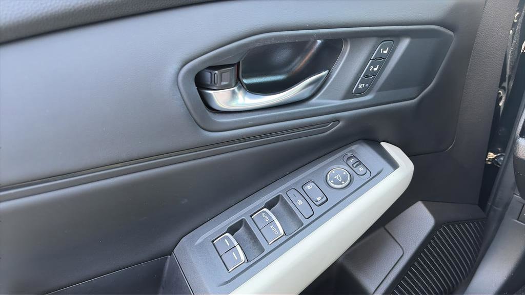 2023 Honda Accord Hybrid EX-L - Photo 21
