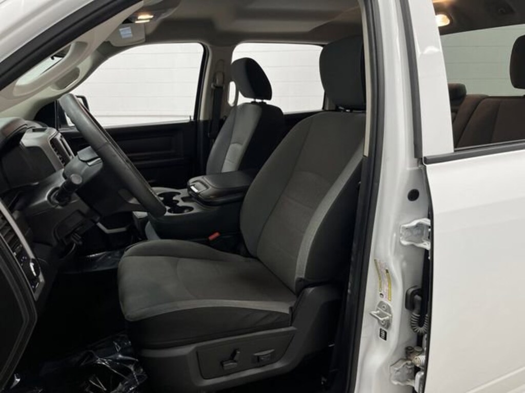 Used 2023 Ram 1500 Classic SLT Truck Crew Cab