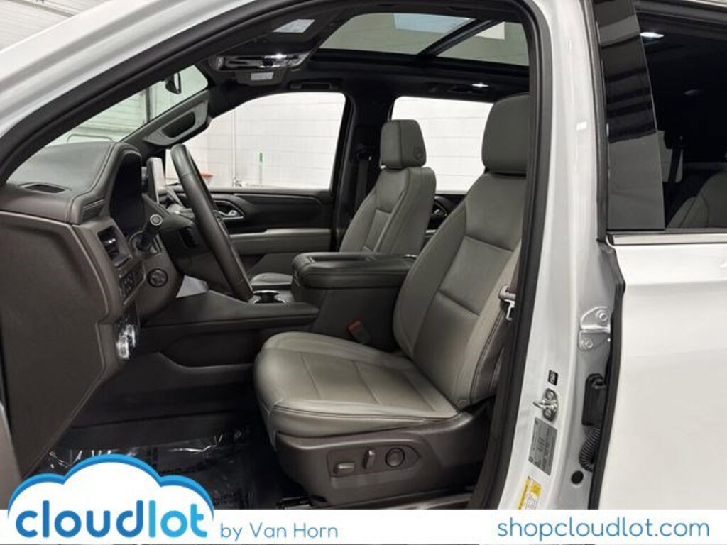 Used 2023 GMC Yukon SLT SUV