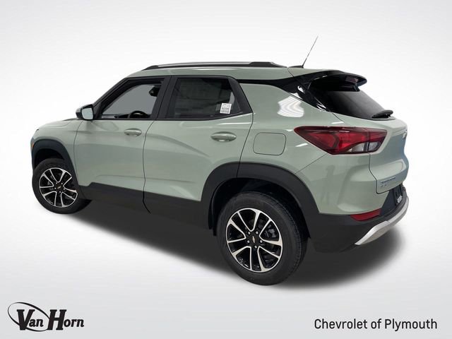 2025 Chevrolet Trailblazer LT photo 3