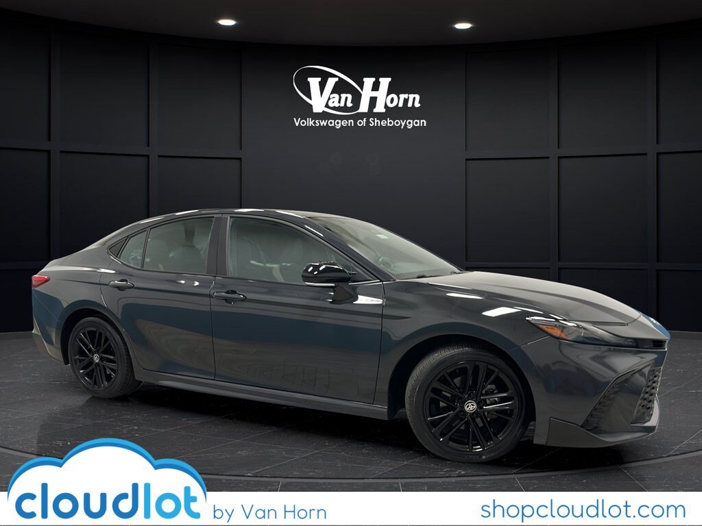 Used 2025 Toyota Camry SE Sedan