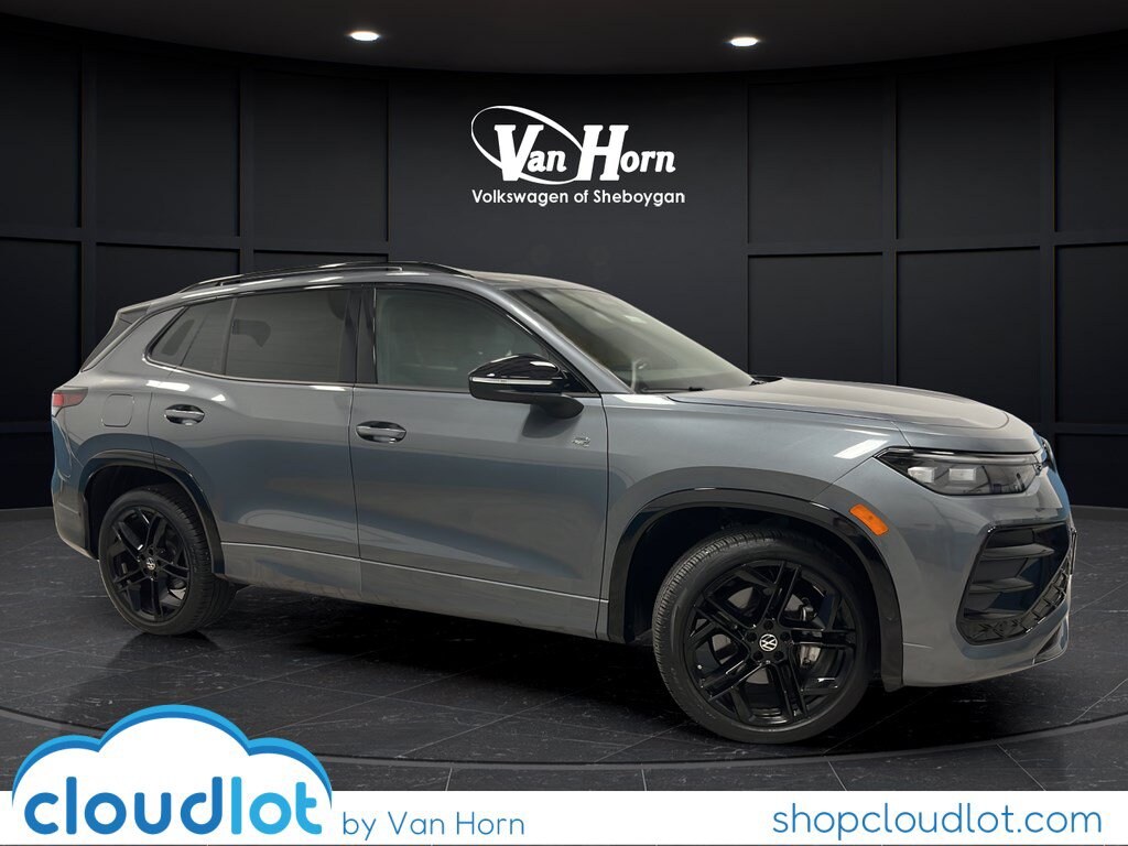 Used 2025 Volkswagen Tiguan SE R-Line Black SUV