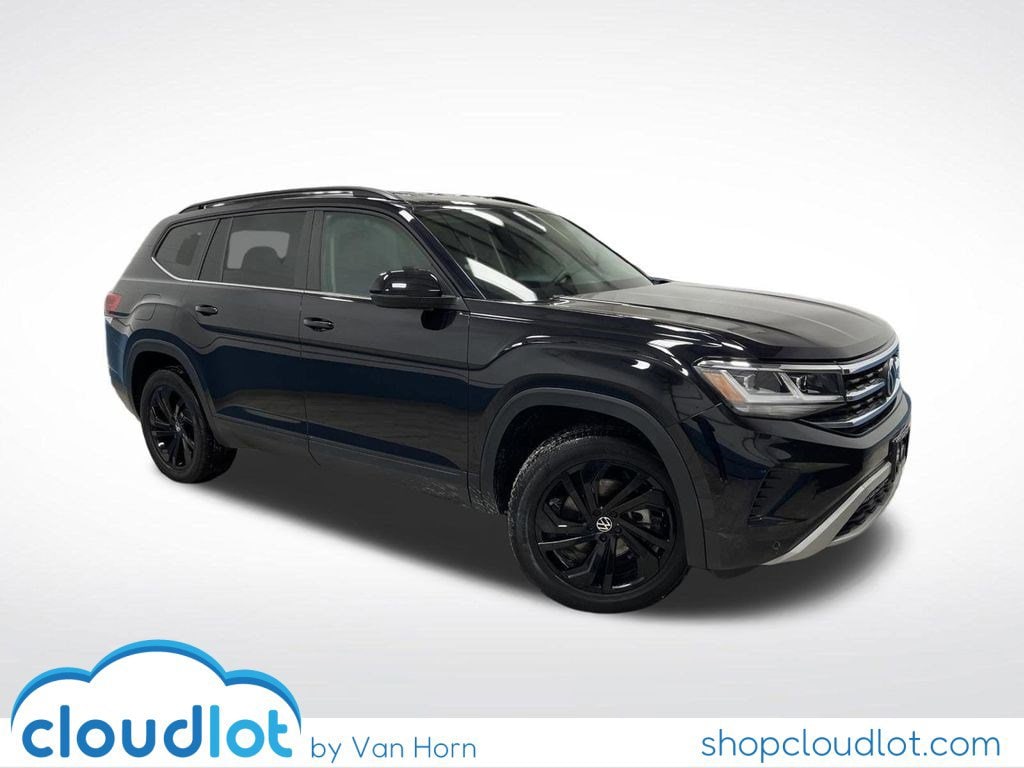 2022 Volkswagen Atlas SE w/Tech