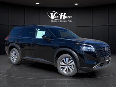 2026 Nissan Pathfinder SL SUV
