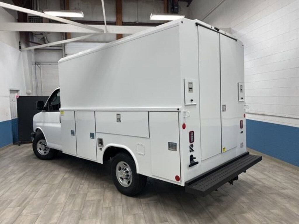New 2025 Chevrolet Express Cutaway Work Van Truck