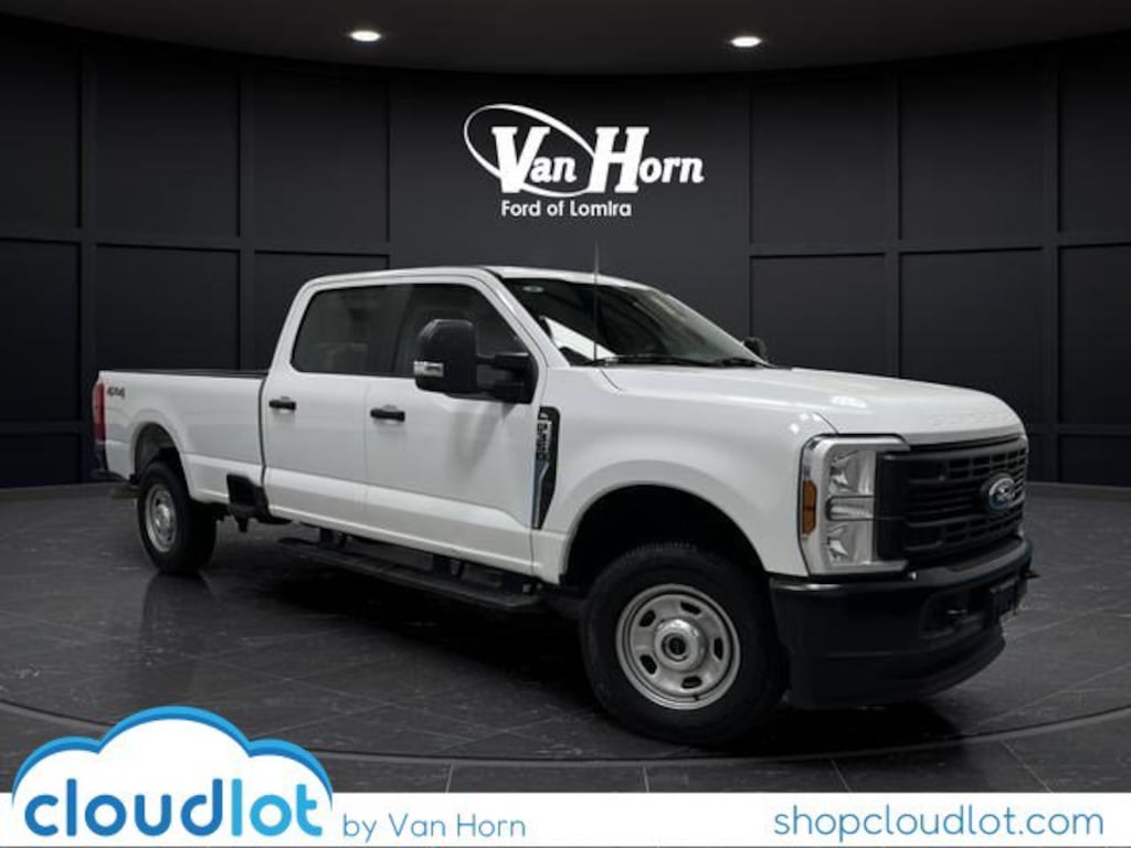 Used 2024 Ford Super Duty F-350 SRW XL Truck Crew Cab