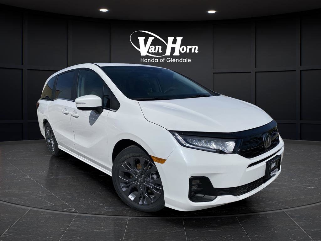 2026 Honda Odyssey Touring's photo