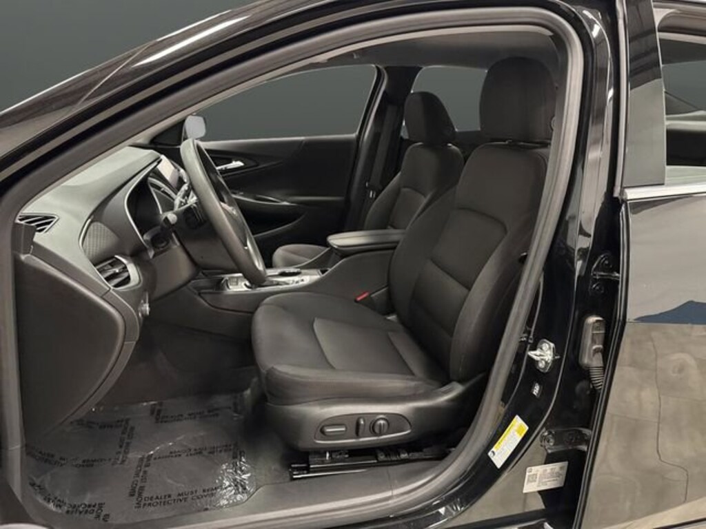 Used 2024 Chevrolet Malibu LT Sedan