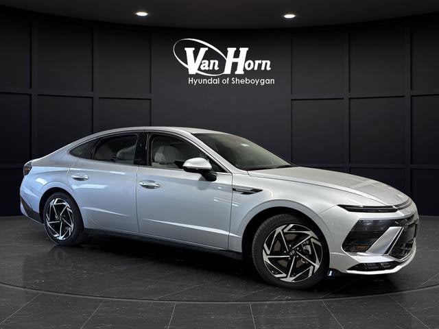 2026 Hyundai Sonata SEL AWD's photo